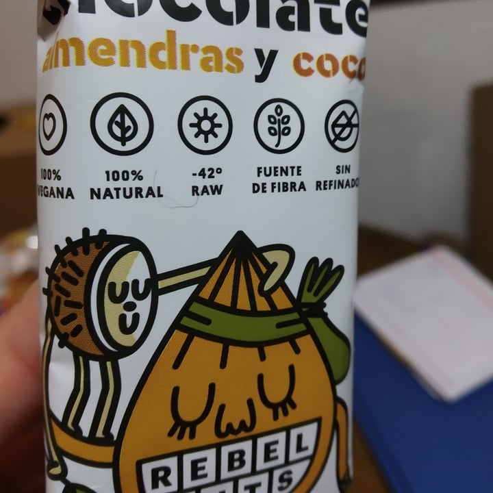 photo of Rebel Nuts Barrita De Chocolate shared by @vittouy on  01 Sep 2022 - review