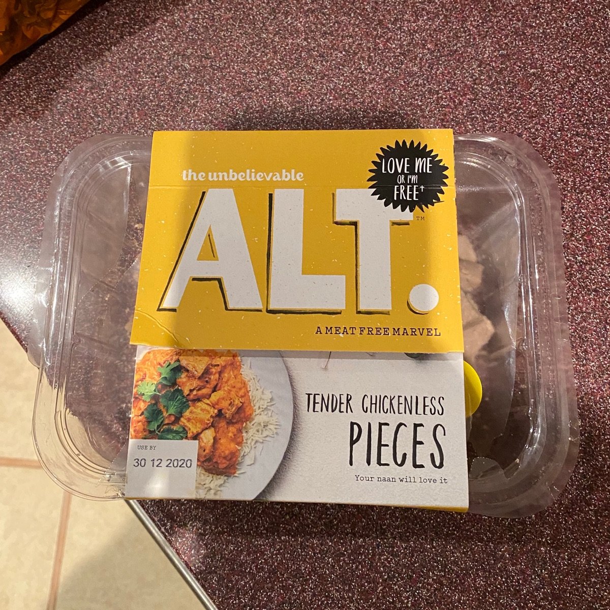 Chicken pieces from The Unbelievable ALT. - Vegan Product Reviews ...
