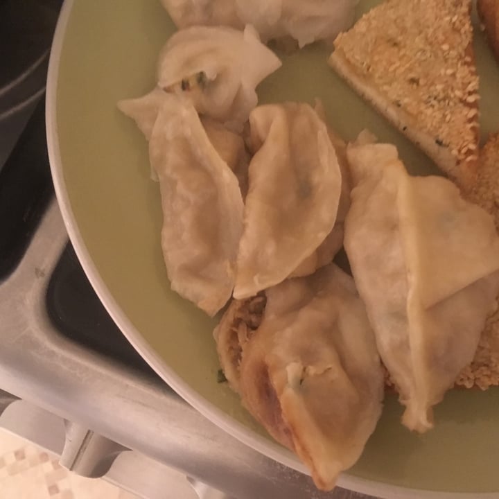 review photo of Plant Kitchen (M&S) No chic’n Gyozas shared by @alicekatyc on 28 Sep 2020 - review