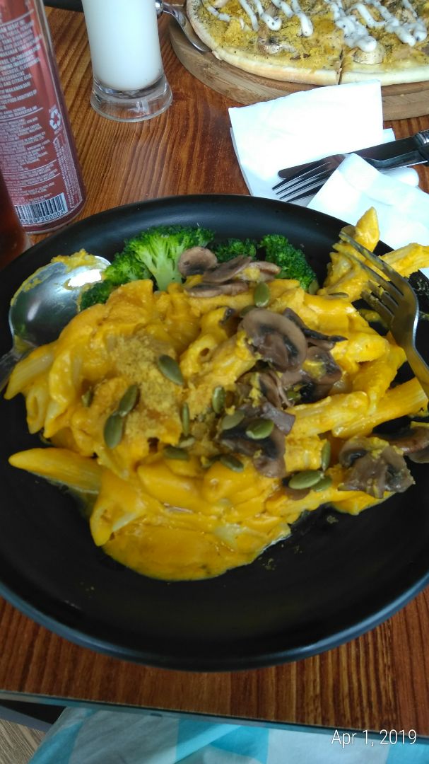 photo of nomVnom Bistro Creamy Pumpkin pasta shared by @katdusk on  01 Apr 2019 - review