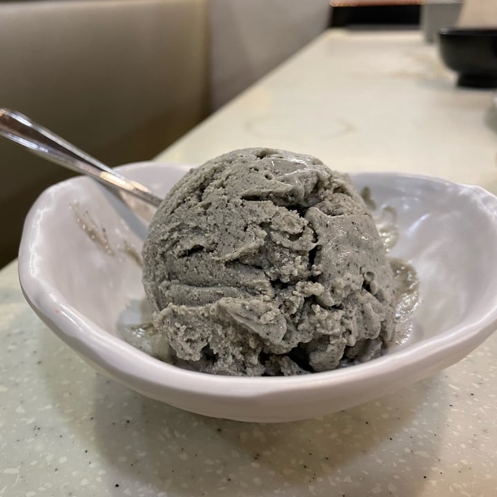 photo of Saute Sushi Vegan Black Sesame ice cream shared by @sarvanireddy on  12 Jul 2022 - review