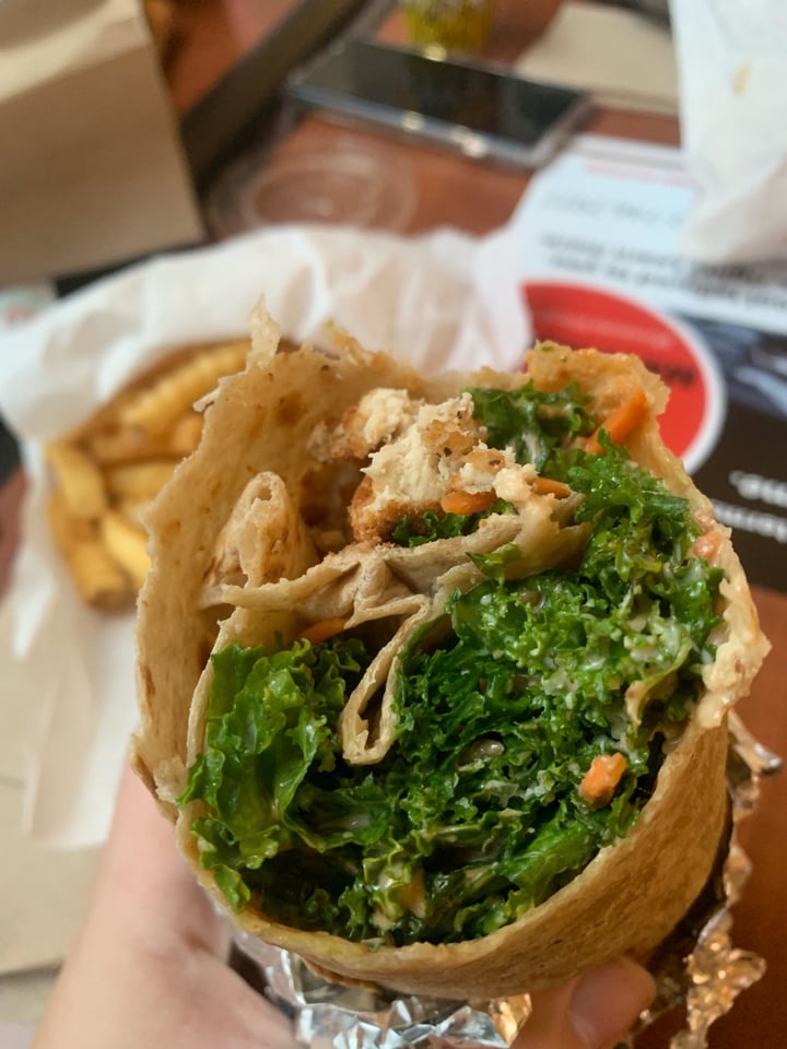 photo of Earth Burger Buffalo Chik’n Wrap shared by @soymilky on  15 Sep 2019 - review