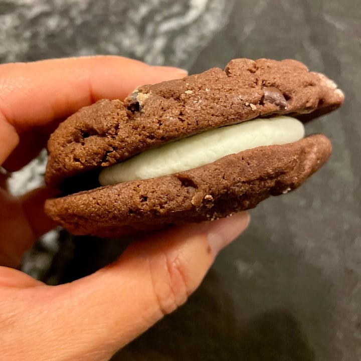 photo of Divvies Brownie Cookie Sandwiches shared by @cig on  22 Nov 2021 - review