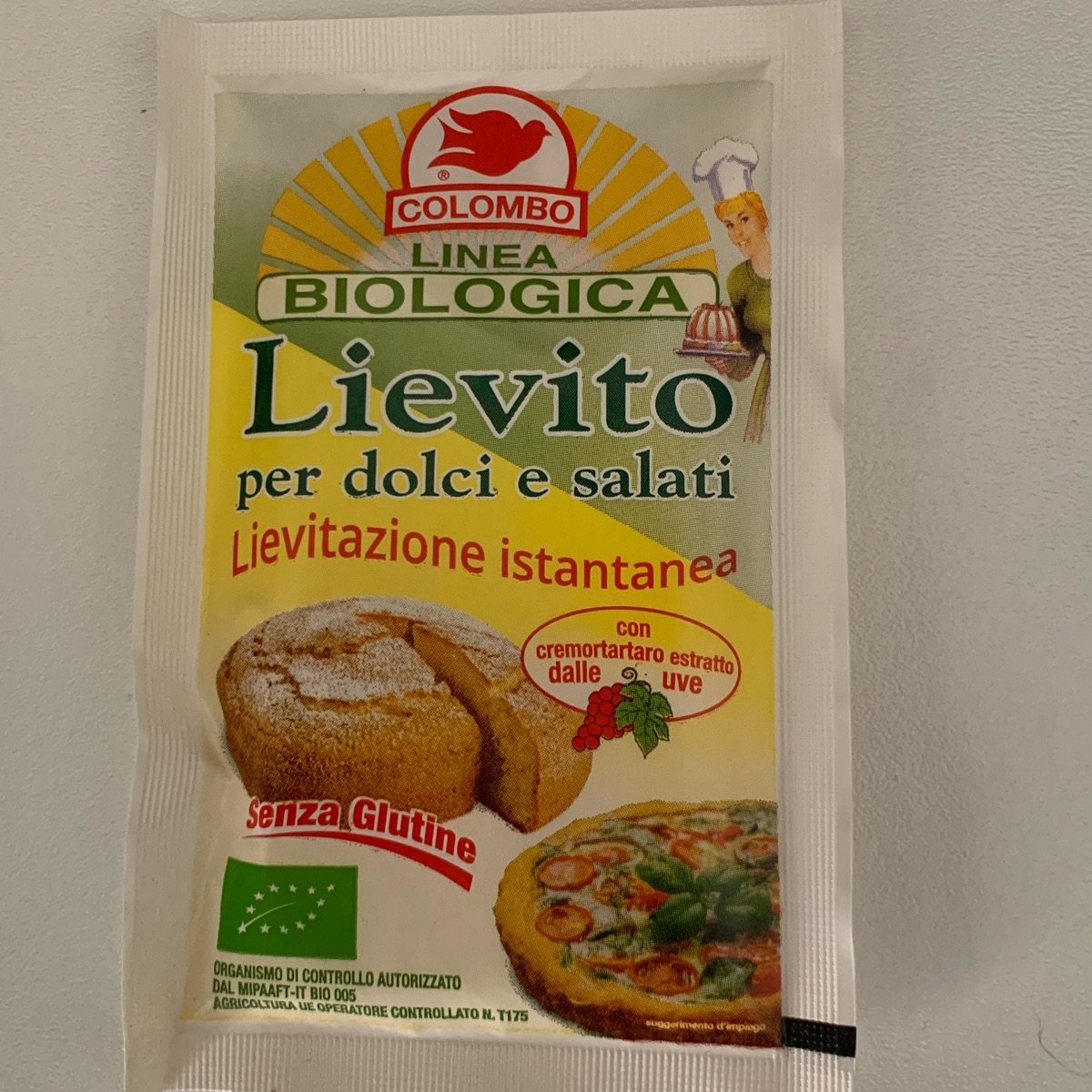 Lievito bio COLOMBO per dolci e salati conf. 17gr x 3 bustine - Spesaldo la  spesa online su Roma e Lazio