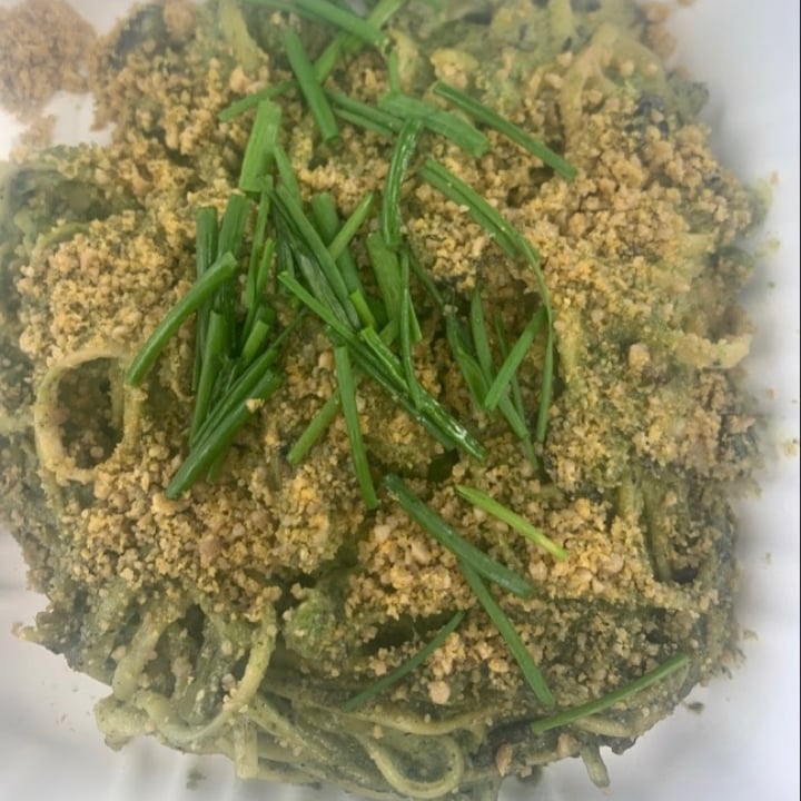 photo of Rise Above Spring Pesto Linguine shared by @jyungblut on  11 Jun 2021 - review