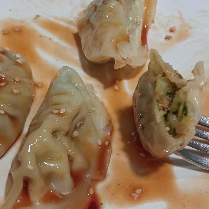 review photo of Velis Nolis Bistro Gyozas Vegetales shared by @yolix on 16 Dec 2022 - review