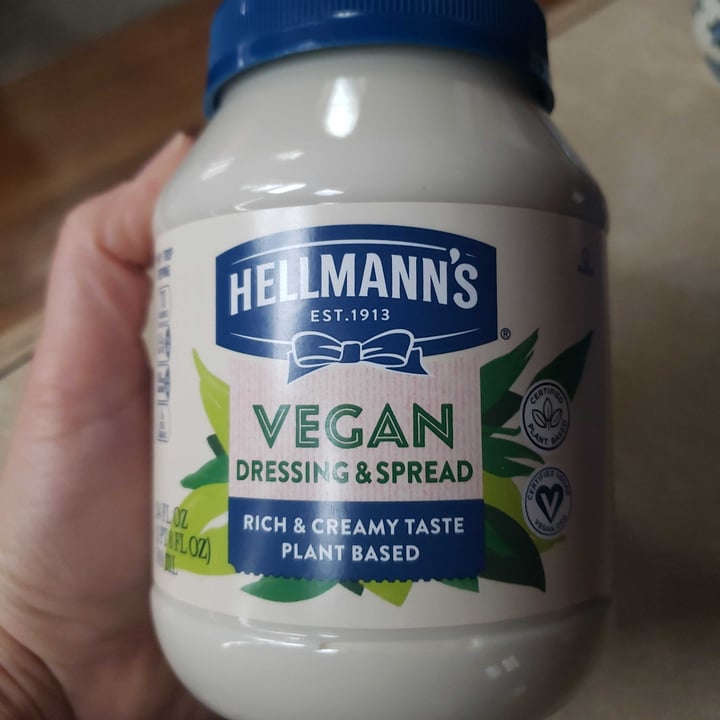 photo of Hellmann’s Hellman’s Vegan Mayonnaise shared by @milliy78 on  27 Feb 2022 - review