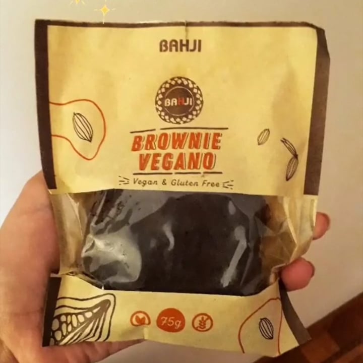 photo of Bahji Brownie shared by @caroveggiefit on  18 May 2020 - review