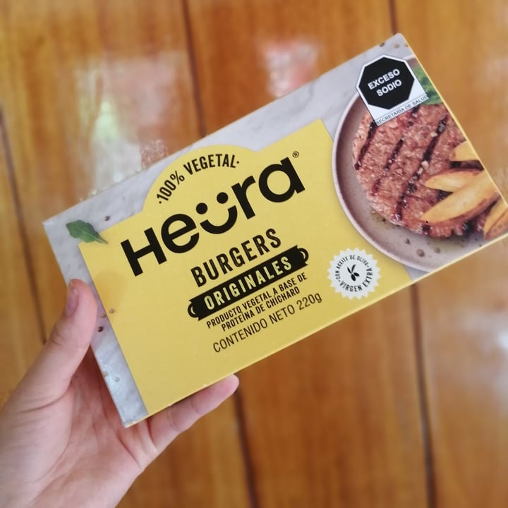 photo of Heura Burgers Originali shared by @beleneea on  08 Jun 2022 - review