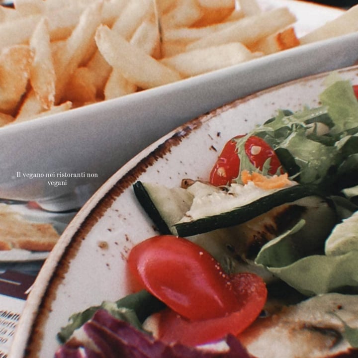 review photo of Wiener Haus Insalata (mix verdure) shared by @ghaleesi on 10 Jun 2021 - review