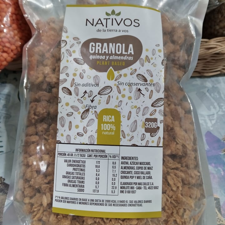 photo of Nativos Granola (Quinoa Y Almendras) shared by @iriestefania on  06 Jun 2021 - review