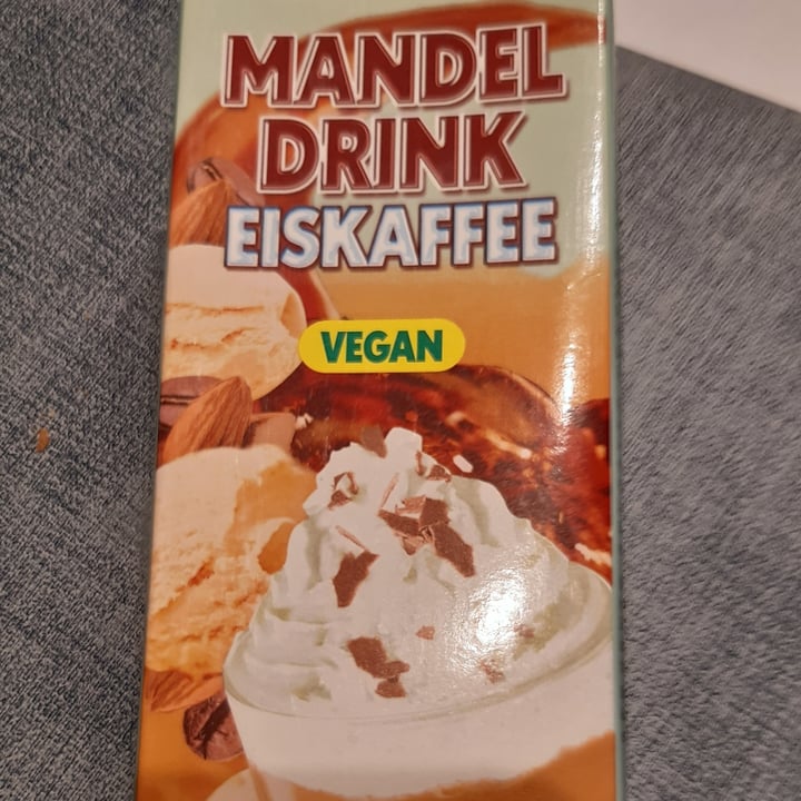 review photo of Immergut Eiskaffee Mandeldrink shared by @foodiesarahhh on 19 Nov 2021 - review
