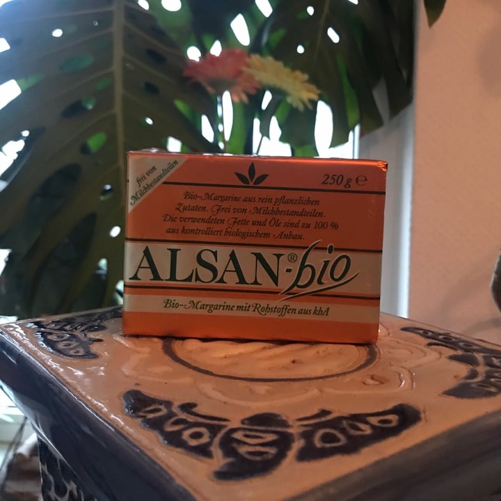 photo of Alsan Alsan bio shared by @luciee on  14 Jan 2021 - review