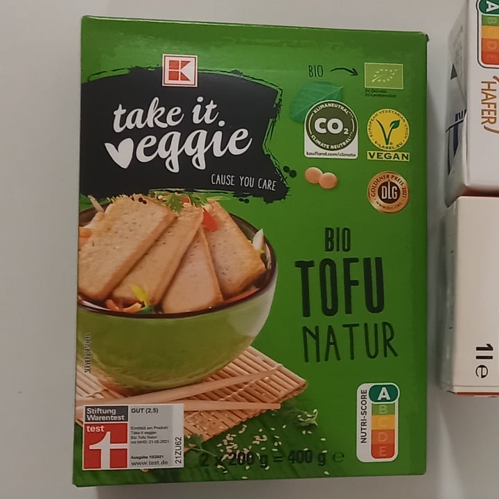 photo of Kaufland Take it Veggie Bio Tofu Natur shared by @elisabbatini on  13 Aug 2022 - review