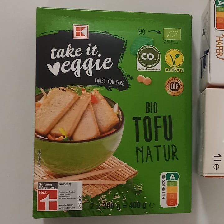 review photo of Kaufland Take it Veggie Bio Tofu Natur shared by @elisabbatini on 13 Aug 2022 - review