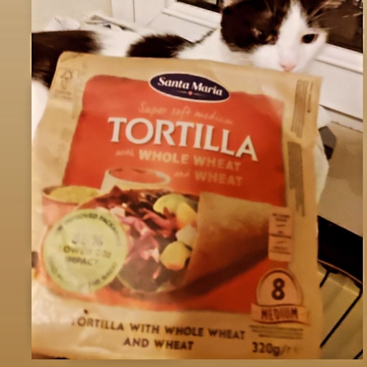 photo of Santa María Super Soft Medium Tortilla with whole wheat shared by @felika on  28 Sep 2022 - review
