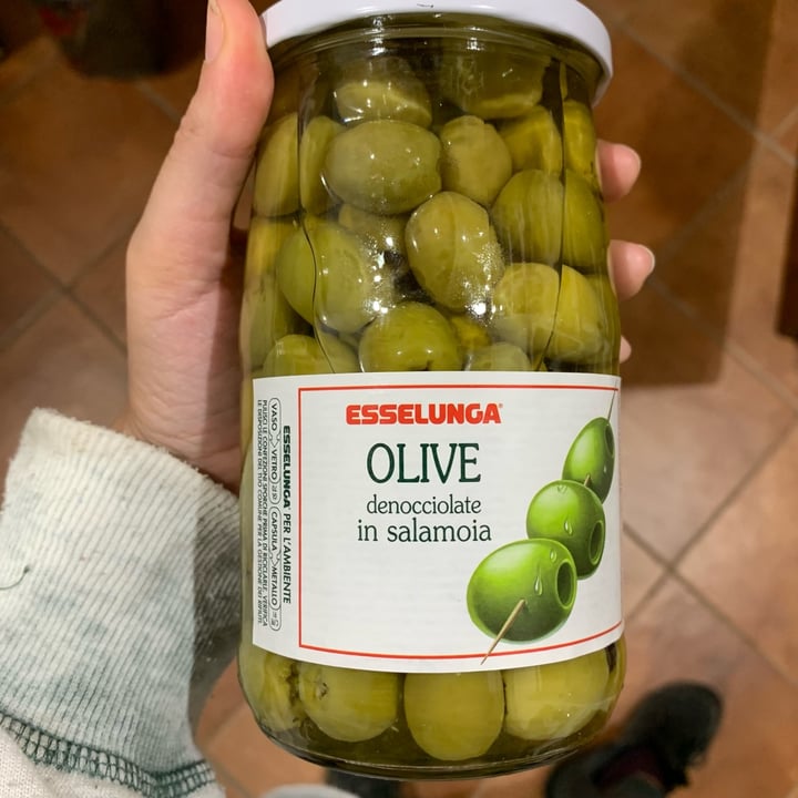 review photo of Esselunga Olive denocciolate in salamoia shared by @gallosaura on 10 Oct 2022 - review