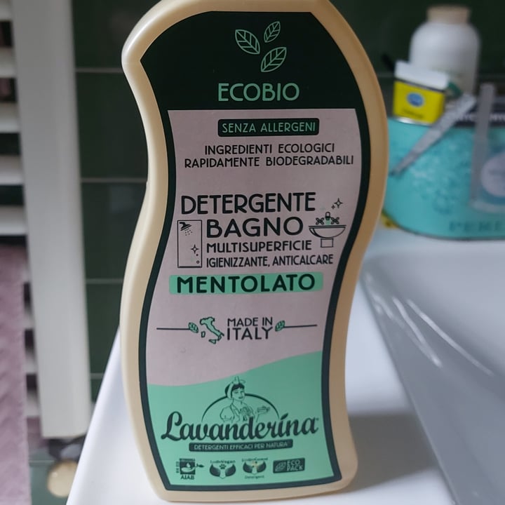 review photo of Lavanderina Detergente Bagno Mentolato shared by @tt8 on 02 Jan 2023 - review
