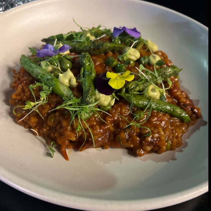 review photo of RAÍZ PLANT MOOD risotto de tomate shared by @stefaniadapero on 16 Nov 2022 - review