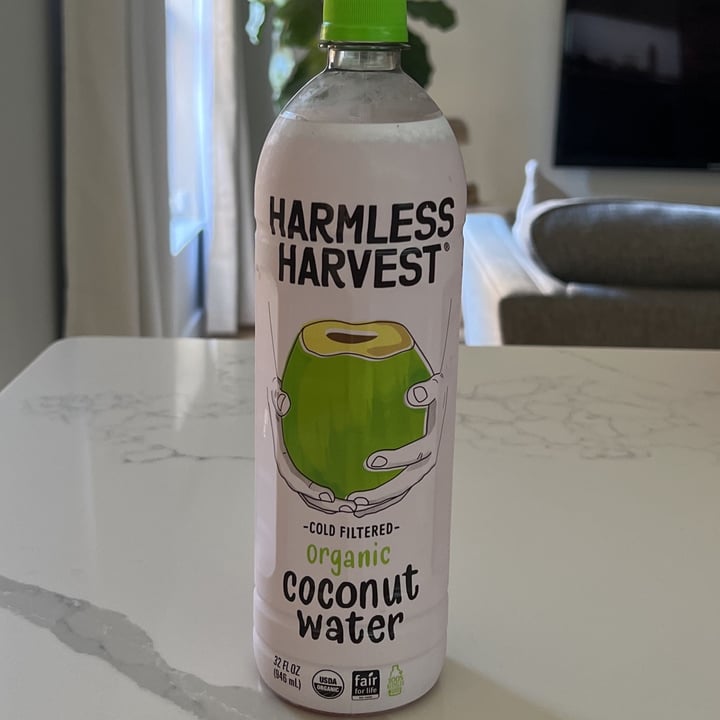 photo of Harmless Harvest Coconut Water shared by @mariasteixeira on  07 May 2022 - review