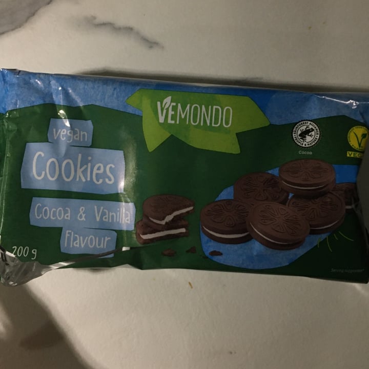 photo of Vemondo cookies cioccolato e vaniglia shared by @lucciola on  15 Sep 2022 - review