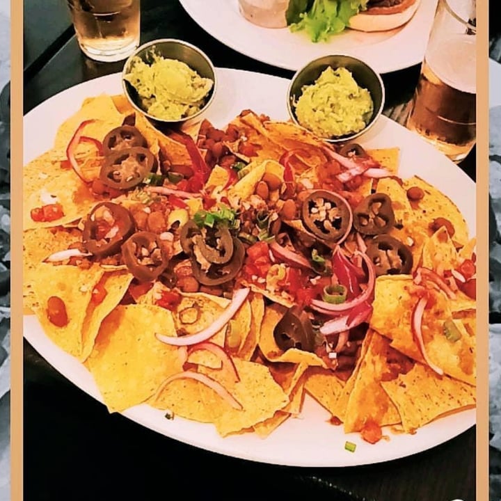 review photo of Hard Rock Cafe Venezia Nachos Modificati Sotto Richiesta shared by @noniss32 on 06 Sep 2021 - review