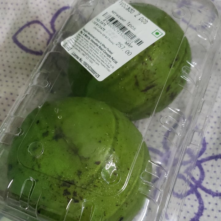 photo of Green avocado Avocado shared by @nehazecca on  12 Oct 2022 - review