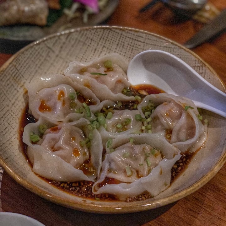 photo of EMPRESS Sichuan Plant-Based Meat & Cabbage Steamed Dumplings shared by @jashment on  30 Sep 2019 - review