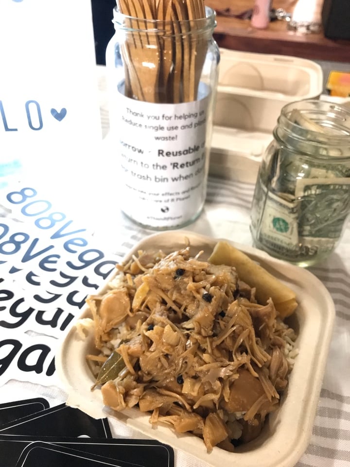 photo of 7Vegans_HI Jackfruit adobo shared by @brianlovesbeets on  09 Feb 2020 - review