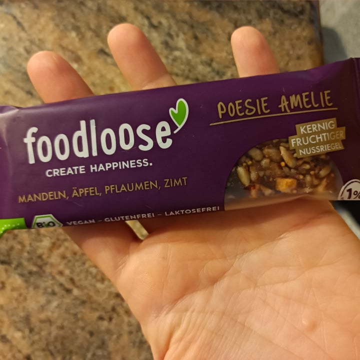 review photo of Foodloose Poesie Amelie: Mandeln, Äpfel, Pflaumen, Zimt shared by @vpettini on 29 Nov 2021 - review
