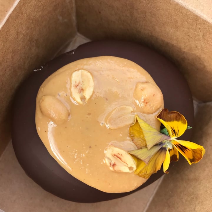 photo of BUDDY BUDDY Vegan Peanut butter Donut shared by @reea on  27 Feb 2021 - review