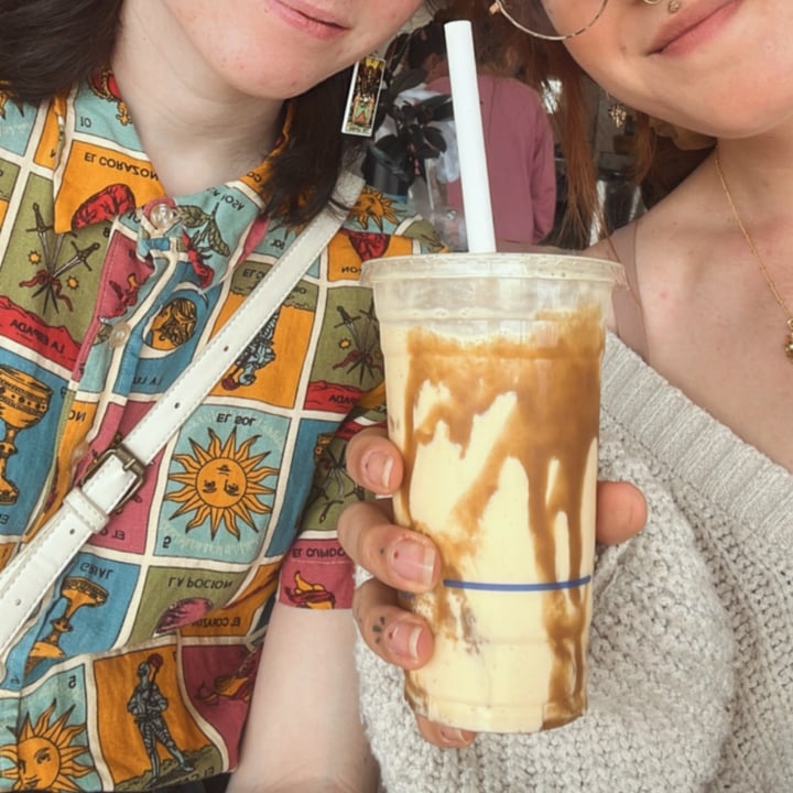 review photo of Cherry Darlings Bakehouse Butterbeer Thickshake shared by @virtualvia on 17 Nov 2022 - review