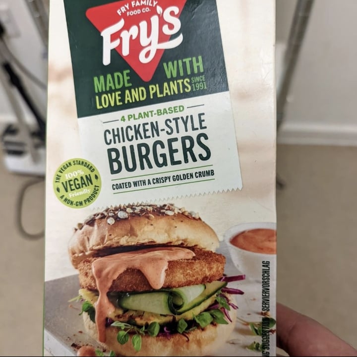 photo of Fry's Family Food Chicken-Style Burgers shared by @theonlywayisvegan on  10 Mar 2022 - review