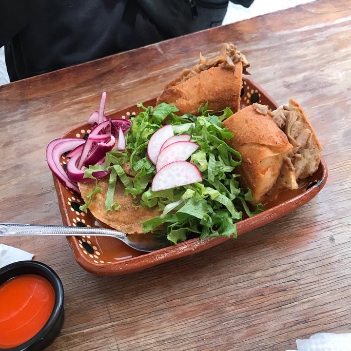 review photo of Gandul cocina Vegana Gourmet - centro torta ahogada shared by @silvialaveg on 17 Aug 2022 - review