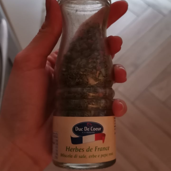 review photo of Duc de Coeur Herbes à la française shared by @yaseminl on 15 Mar 2022 - review