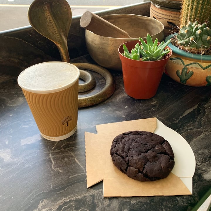 review photo of Lilith's Cafe Chocolate chip cookie shared by @casstilda on 17 Sep 2020 - review