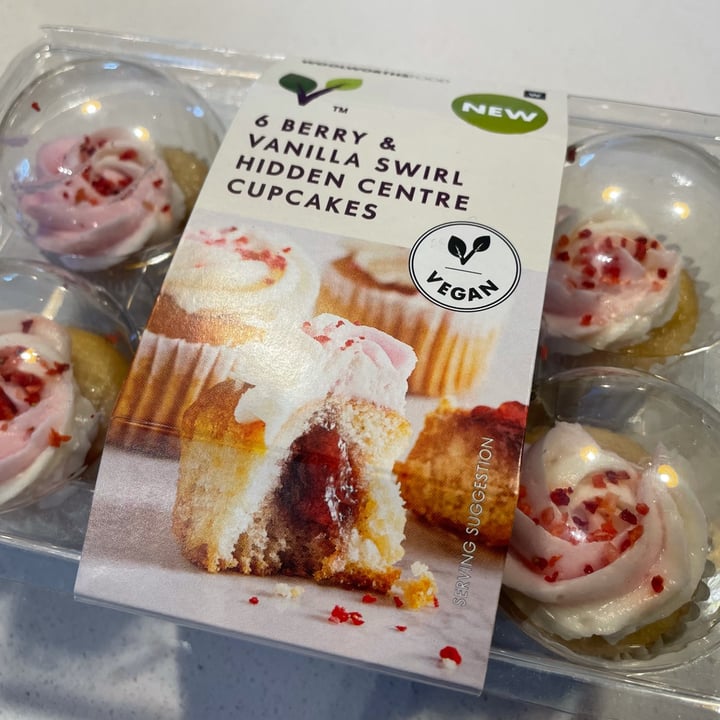 photo of Woolworths Food 6 Berry & vanilla swirl hidden centre cupcakes shared by @pravika on  11 Oct 2021 - review