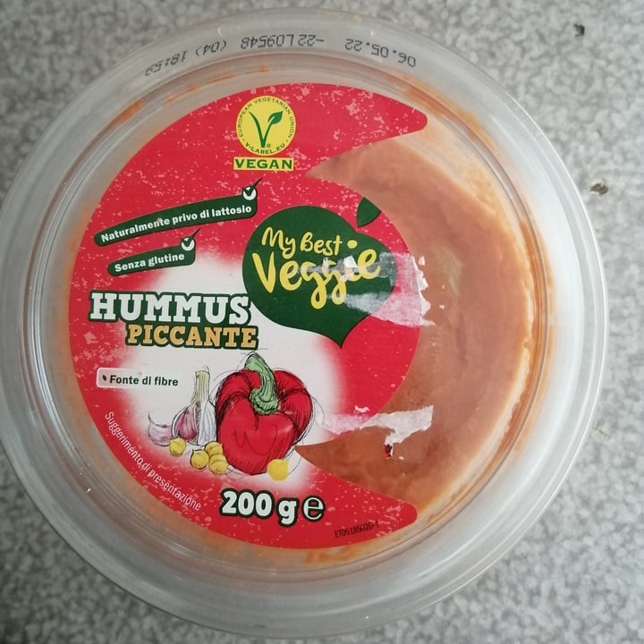 review photo of My Best Veggie Hummus Piccante shared by @manu24veg on 04 May 2022 - review