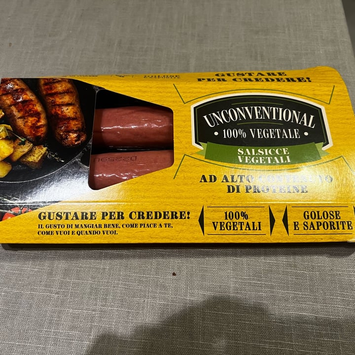 photo of Unconventional Salsicce Vegetali - Sausages shared by @irtela on  27 Oct 2022 - review
