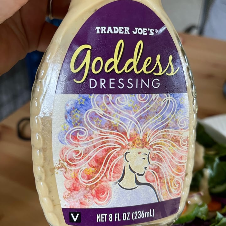 photo of Trader Joe's Goddess Dressing shared by @veganpetite on  28 Mar 2022 - review