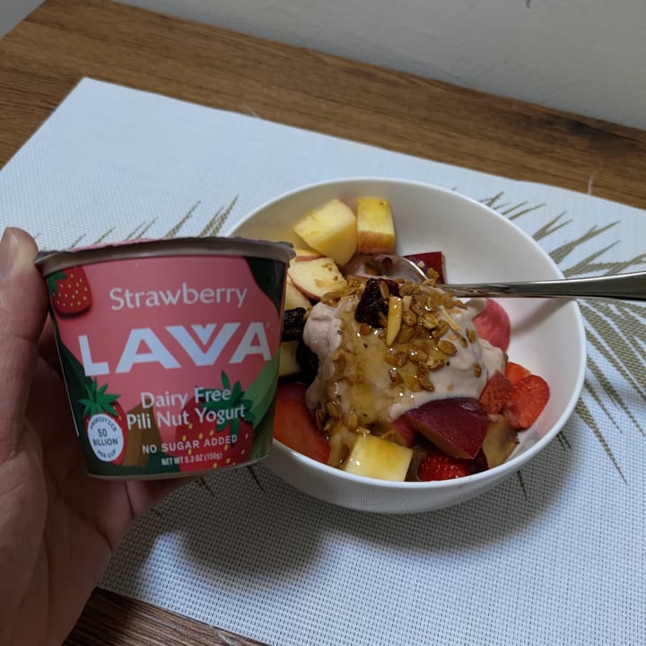photo of Lavva Strawberry Plant-Based Yogurt shared by @stevenneoh on  11 Mar 2021 - review
