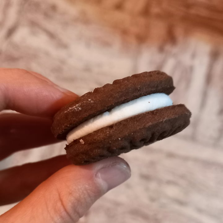 review photo of Successo black cookies shared by @mardumrauf on 10 Jun 2021 - review