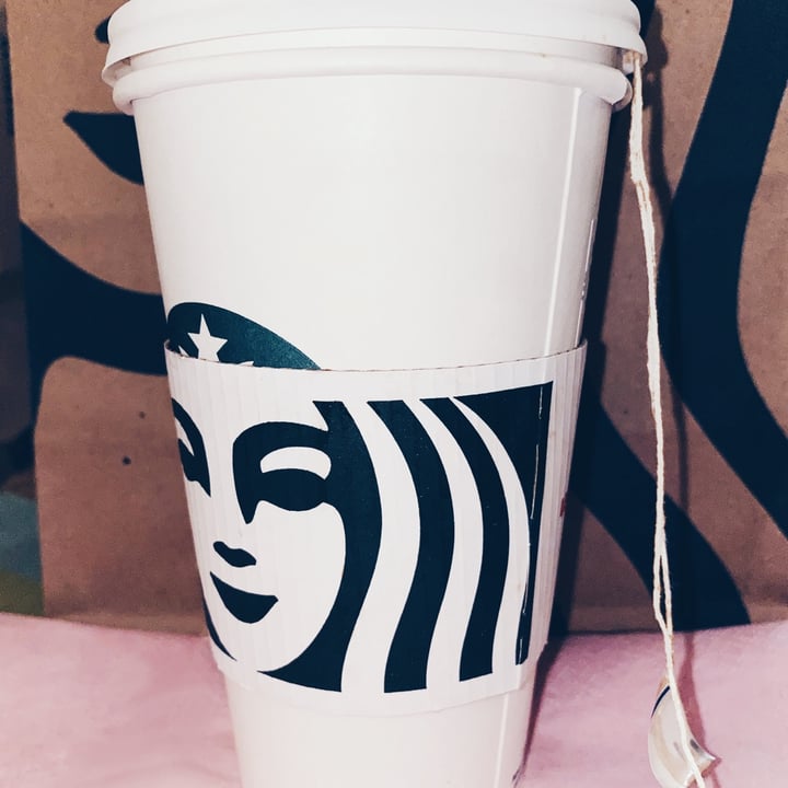 photo of Starbucks London Fog with Oat Milk shared by @elysesimpson on  18 Jan 2021 - review