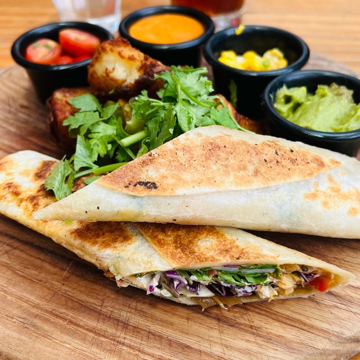 photo of Genius Central Singapore Mexican Vegan Fajitas Wrap shared by @luc1f3r on  06 Apr 2022 - review