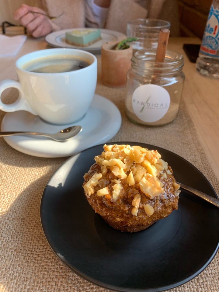 photo of Rawdical Kitchen Muffin de dátiles sin gluten! shared by @monimassaro on  04 Jul 2019 - review