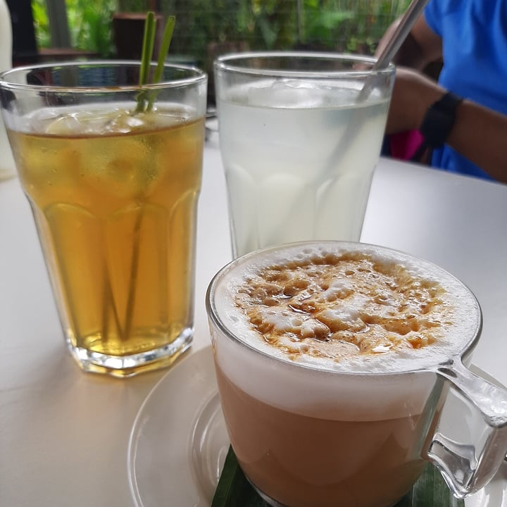 review photo of Bollywood Veggies Aloe Vera Refresher shared by @rrhhorh on 26 Dec 2021 - review