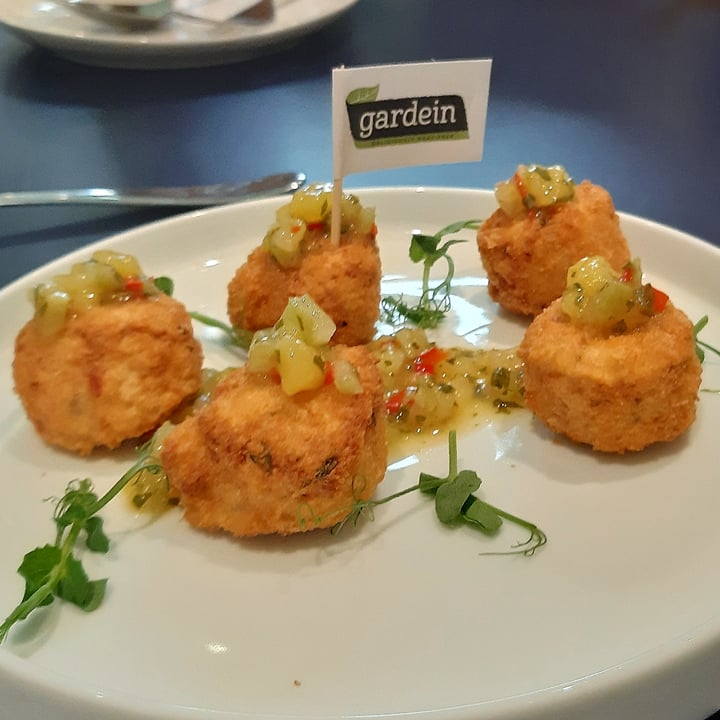 Green Common Singapore Singapore Gardein Crab Cake Review abillion