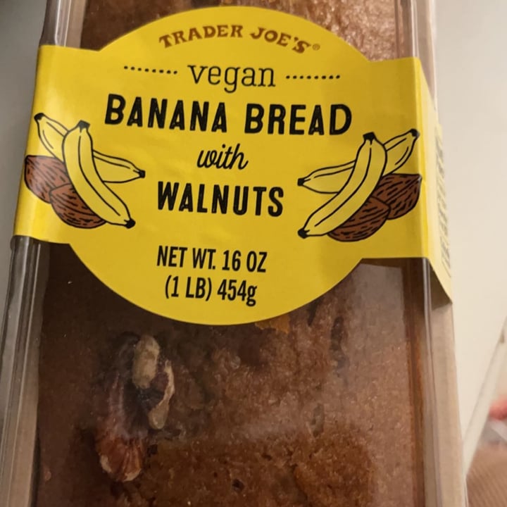 photo of Trader Joe's Vegan Banana Bread with Walnuts shared by @ashleytrysvegan on  23 Jan 2022 - review