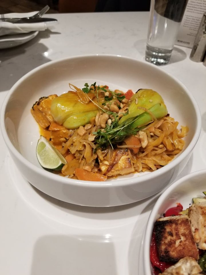 photo of SŌW Plated Pad Thai shared by @lizmaselli on  08 Jan 2020 - review
