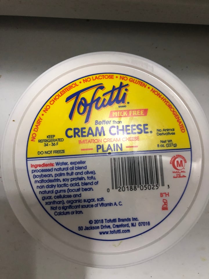 photo of Tofutti Plain Cream Cheese shared by @nisharespect on  12 Mar 2022 - review